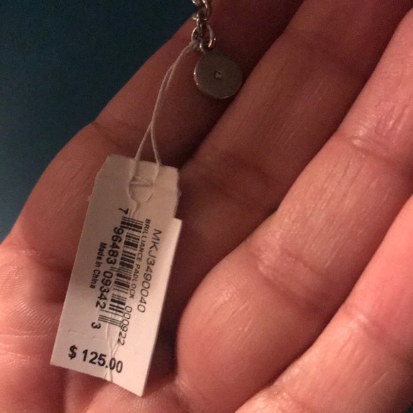 Mk necklace - Picture 4 of 4